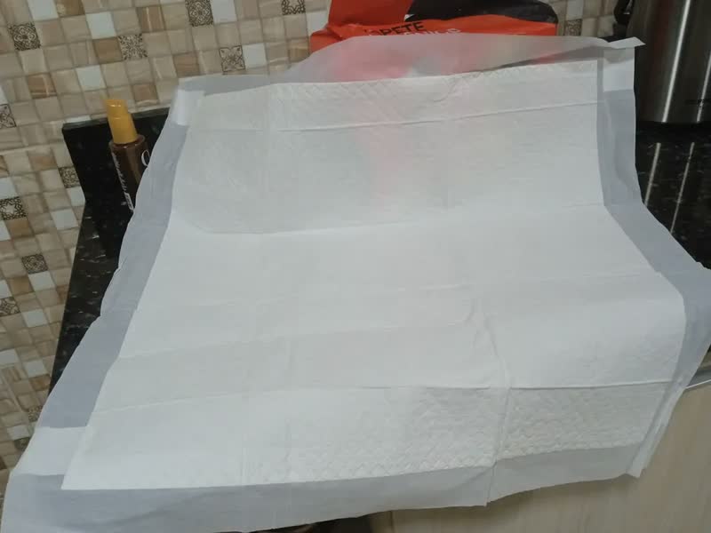 foto de Tapete Higienico 50 Unidades 60cmx60cm Branca Zentra Imports