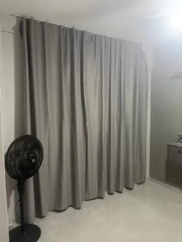 foto de Cortina Blackout Premium 4,00x2,50m Trilho Suíço (varão 3m)