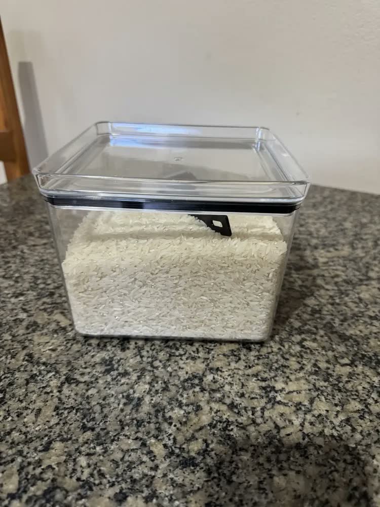 foto de Pote Hermético Para Mantimentos Quadrado 3.040ml Paramount Lumini Para Geladeira Freezer Dispensa Cozinha Empilhável