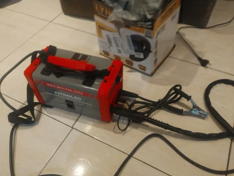 foto de Aitoolzo Máquina de Solda Inversora 3 em 1 MIG TIG MMA 200A Sem Gás