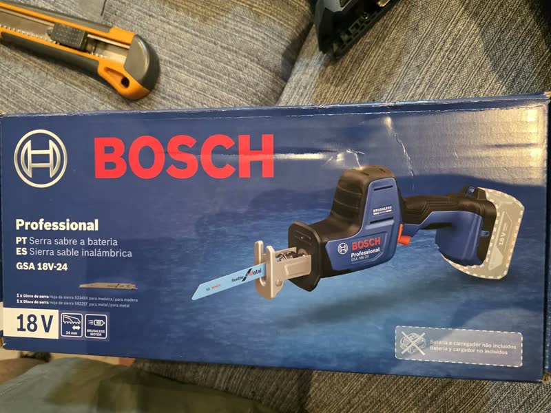 foto de Serra Sabre Bosch Gsa 24 Sem Bateria