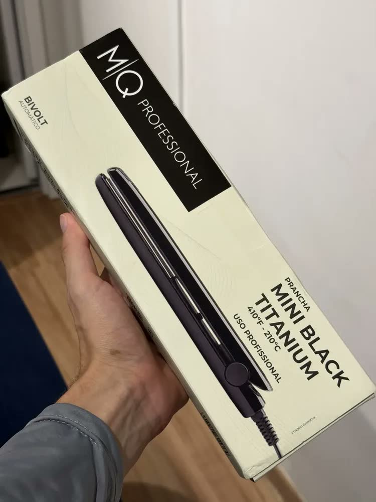 foto de Chapinha Prancha Mq Mini Black Titanium Profissional Bivolt Preto