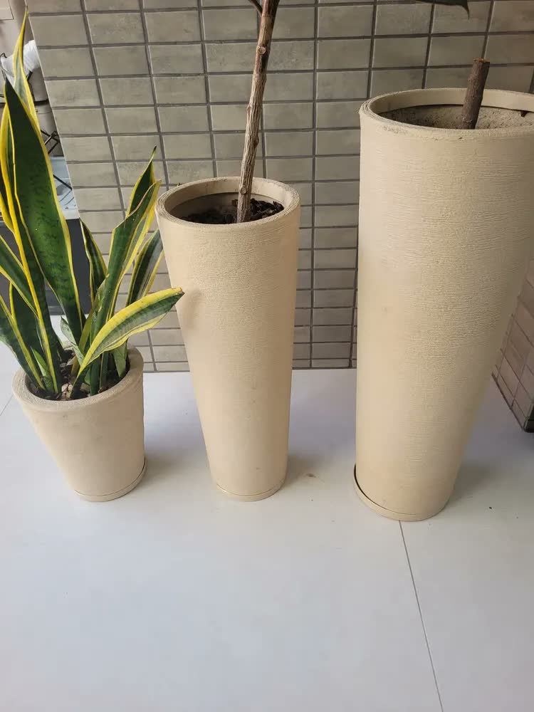 foto de Kit Vasos Ibiza Coluna Altos 71cm E 60cm Casa Luxo Escovado