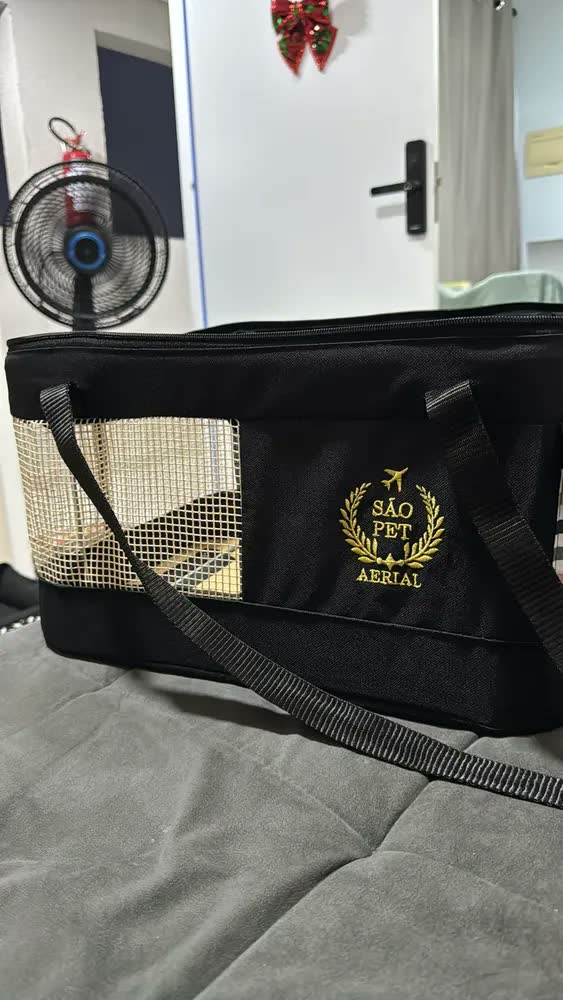 foto de Caixa Transporte Pet São Pet Viagem Aérea LATAM Cachorro Gato 40x28x25cm Verde
