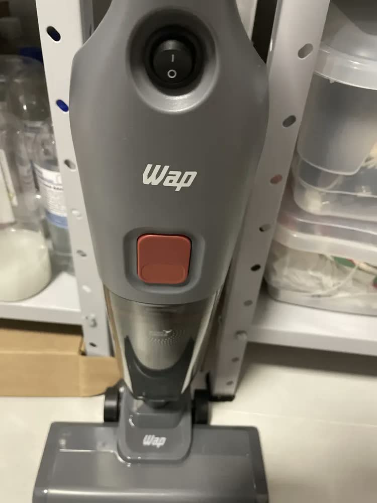 foto de Aspirador Vertical WAP POWER SPEED MAX CI10 3 EM 1 1600W 127V