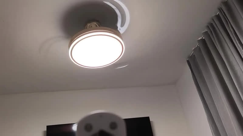 foto de Ventilador De Teto Silencioso Com Controle Remoto Nepul Ouro 3 60hz Ouro Branco 1.067 M Plástico