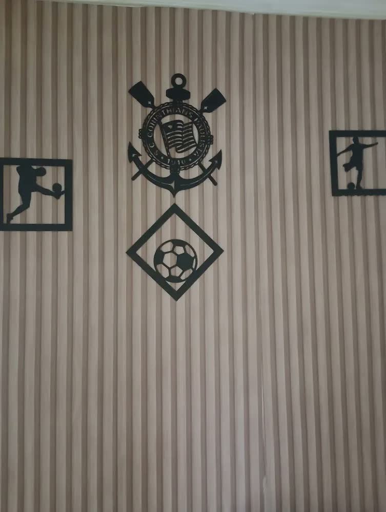 foto de Kit 3 Quadros De Futebol Bola Jogador Em Mdf Preto Para Parede Sala Ou Quarto Quadro Decorativo Marca D Dose