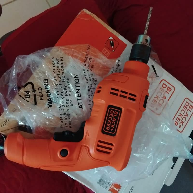 foto de Furadeira De Impacto 10mm 550w Black & Decker Orange