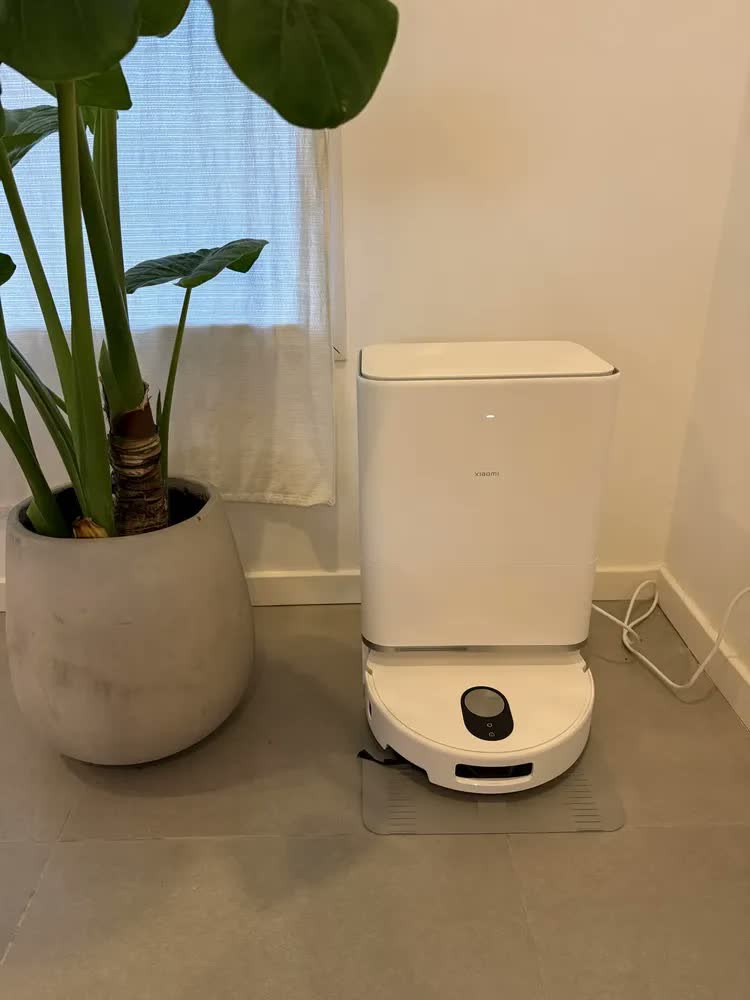 foto de Xiaomi Robô Aspirador Vacuum 5 20000pa Base Autolimpante Cor Branco