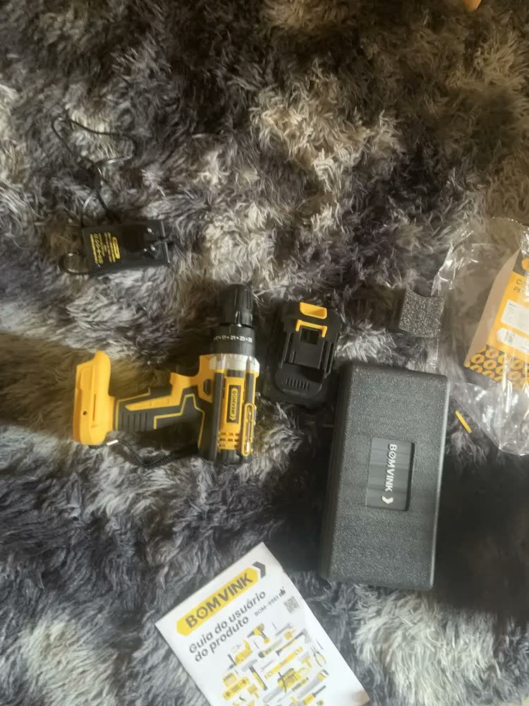 foto de Parafusadeira Furadeira Sem Fio Cietec Kit Ferramentas 46 Peças 21W