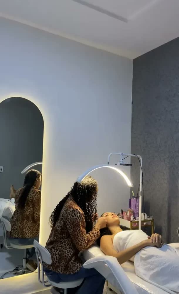 foto de Espelho Semi Oval 170cm Base Reta Led Bivolt Polido Led Neutro 4000k Moderno Quarto Sala Closet Sem Moldura Vmex