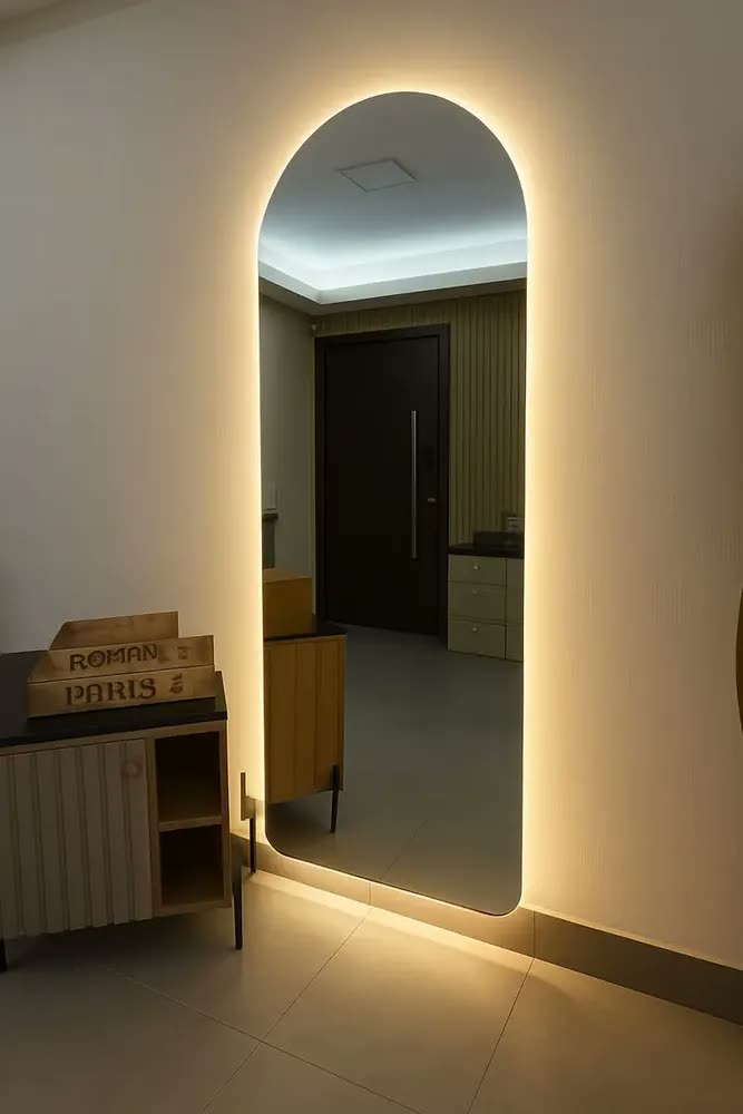 Espelho Semi Oval 170cm Base Reta Led Bivolt Polido Led Neutro 4000k Moderno Quarto Sala Closet Sem Moldura Vmex