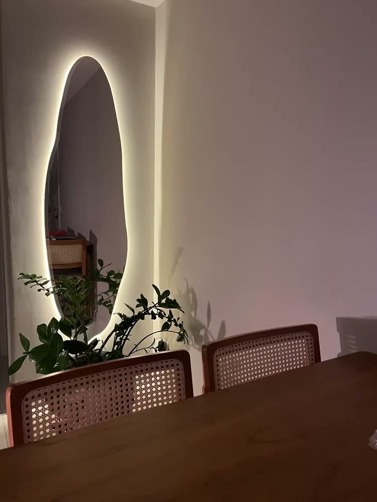 foto de Espelho Organico 170cm Polido Led Branco Frio 6000k Moderno Quarto Sala Hall Closet Decorativo Iluminação Embutida Bivolt Design Linha Premium 127v/220v Vmex