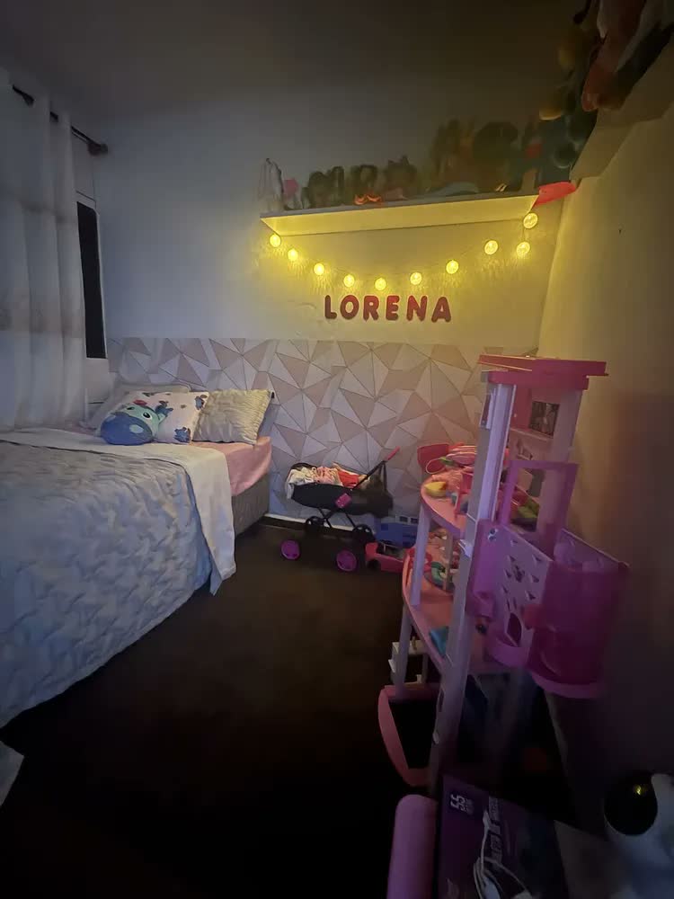 foto de Cordão Varal Luminária LED Amarela 10 Bolas 2,1m Decoração Festa