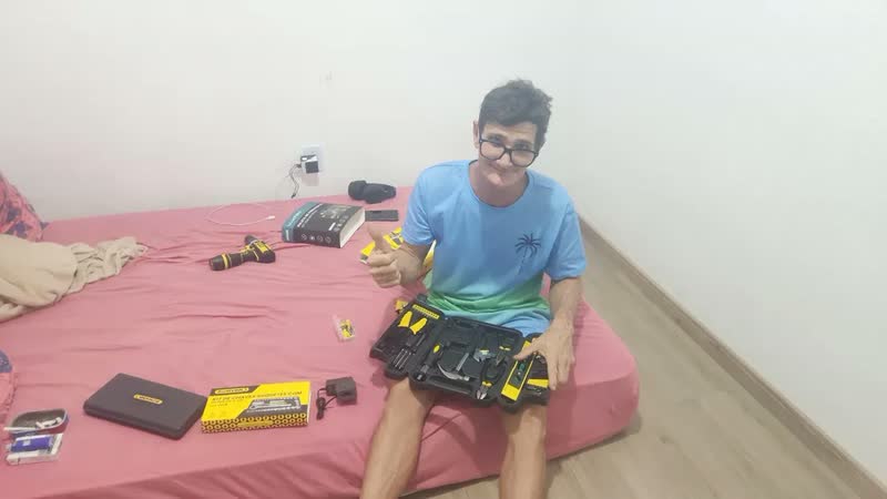 foto de Jogo De Ferramentas 169 Peças Maleta Furadeira Parafusadeira