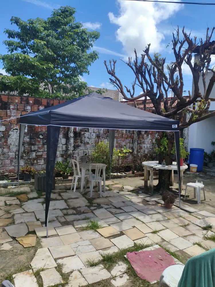 foto de Mor Barraca Sanfonada Praia Dobravel 3x3m Gazebo Tenda Cores Branco