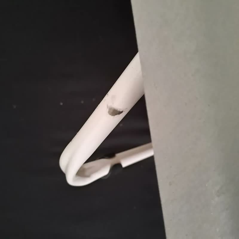 foto de Mesa Passar Roupa Portátil Dobrável Machado Casa e Lazer com Porta Ferro