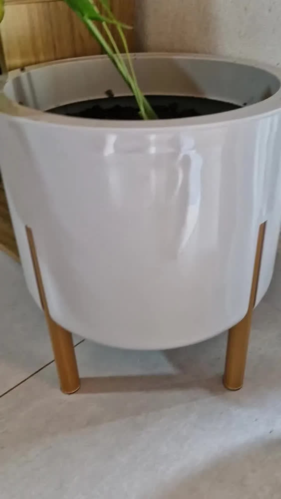 foto de Vaso Premium Grande Para Plantas Pés Madeirados Anti Dengue