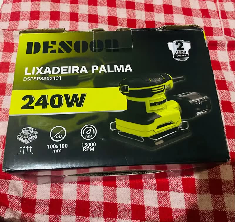 foto de Lixadeira Orbital Elétrica 300W Profissional para Madeira e Metal com de 16 Lixas