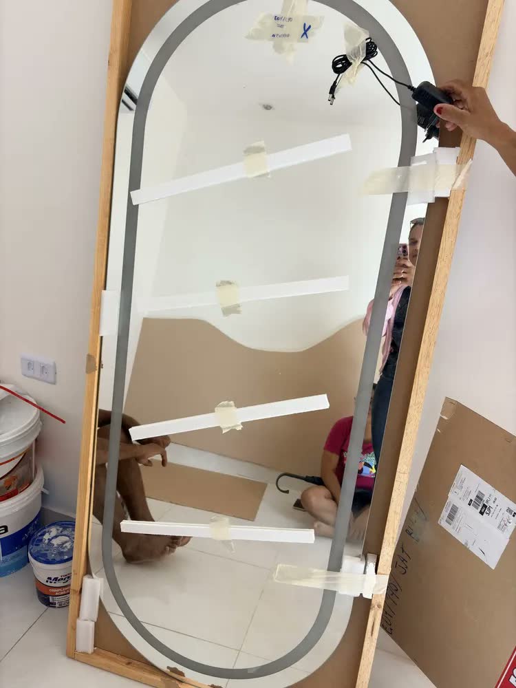 foto de Espelho Oval 170cm Led Frontal Bivolt Neutro 4000k Decorativos Polido Sala Luxo Closet Led Corpo Inteiro Quarto Camarin Sala Camarim Hall Iluminação Moderno Sem Moldura Vmex