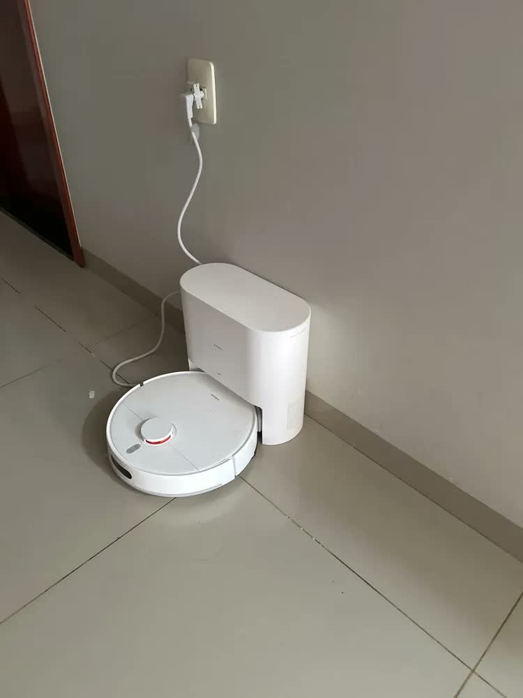 foto de Aspirador De Pó Xiaomi H40 10000 Pa Robot Branco 127