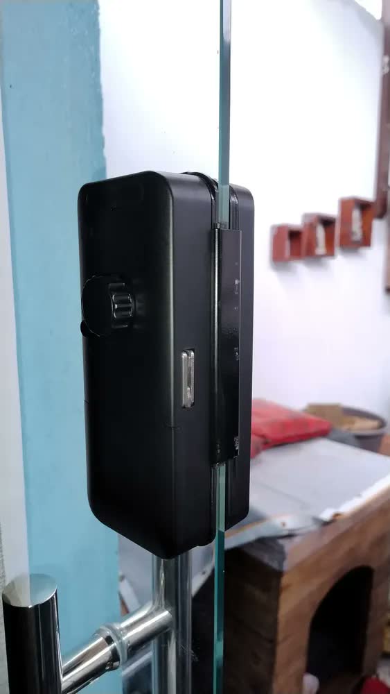 foto de Fechadura Eletrônica Inteligente Wifi Novadigital Para Porta De Vidro Biometria App Senha Cartão Compatível Tuya Smart Life Preta