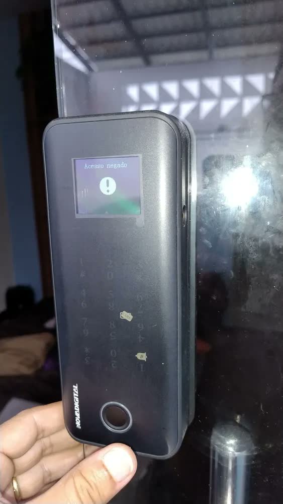 foto de Fechadura Eletrônica Inteligente Wifi Novadigital Para Porta De Vidro Biometria App Senha Cartão Compatível Tuya Smart Life Preta
