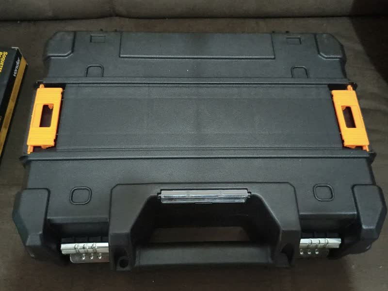 foto de Nível Laser 16 Linhas + Tripé Exbom + Maleta 2 Baterias 360