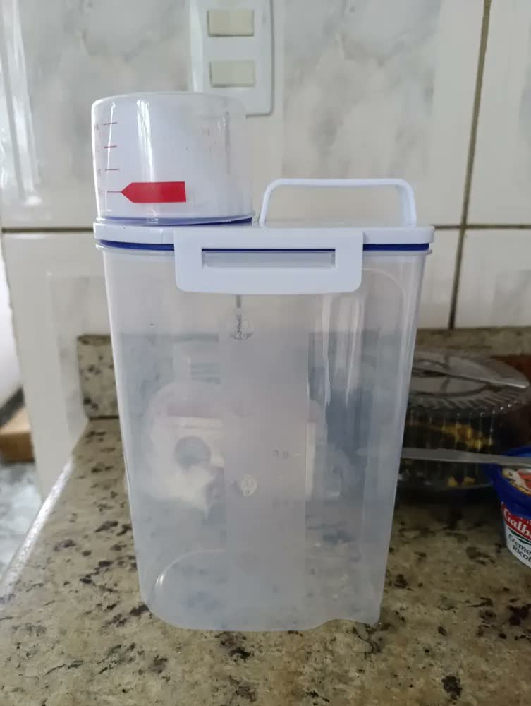 foto de Pote Hermético com Dosador para Sabão Líquido e Alimentos - 2 Litros
