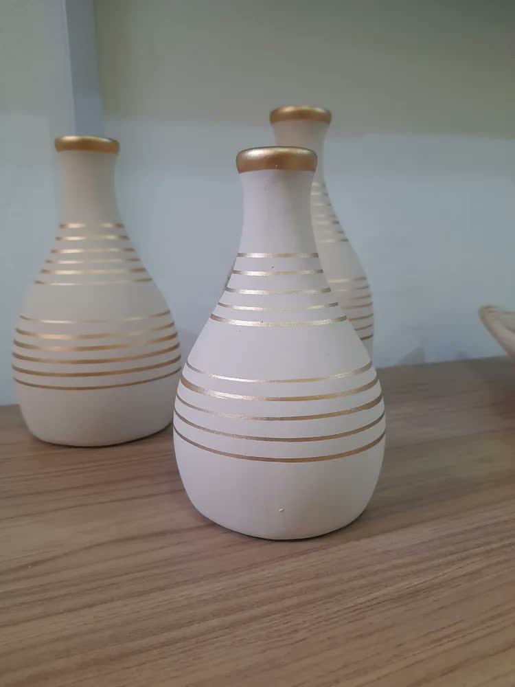 foto de Vaso Grande Decorativo Enfeite Rack Sala Trio De Vasos Luxo Cor Preto Faixa