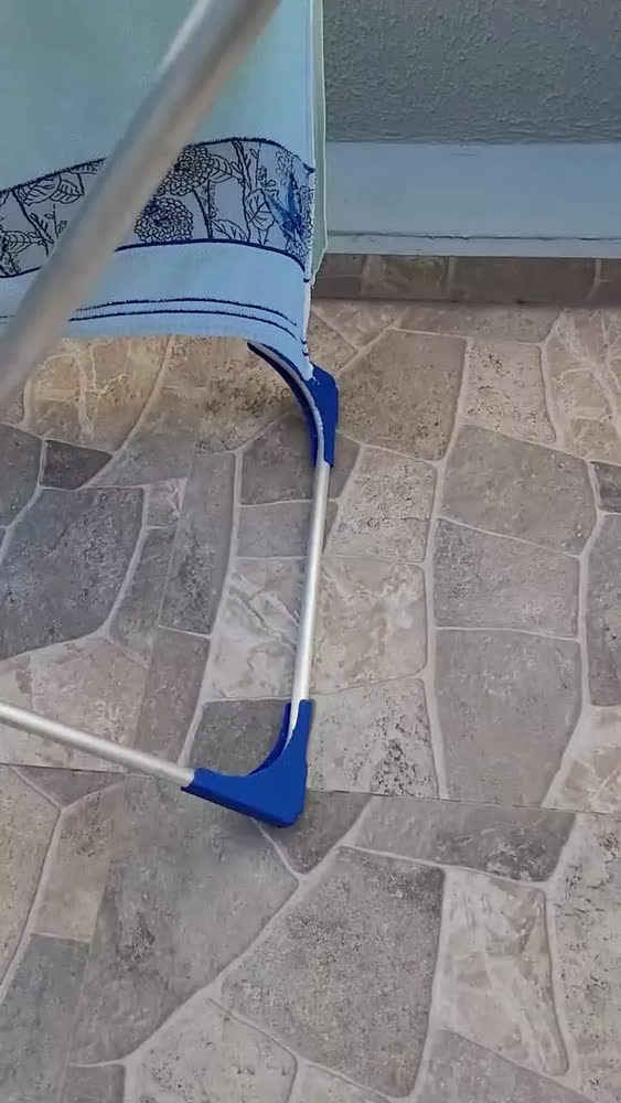 foto de Varal P/ Roupas De Chão 100% Alumínio Grande Reforçado Com Abas Dobrável Retrátil Resistente Não Enferruja Não Marca Piso - Sombrisul