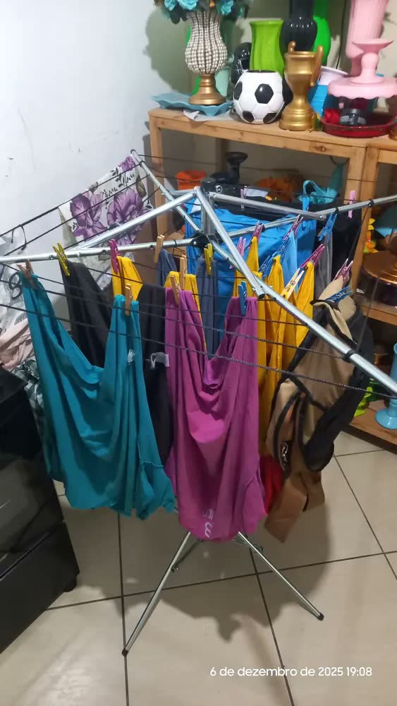 foto de Varal de Chão GILEUS Aço Carbono Giratório 6 Cordas Portátil Apartamento