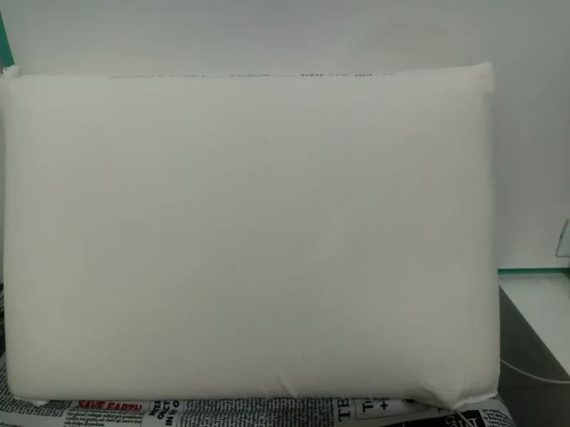 foto de Travesseiro Viscoelástico Hug Nasa Alto 17cm Antiácaros Memória