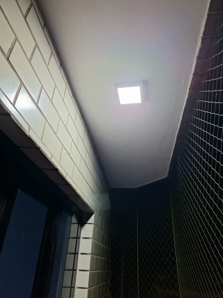 foto de Painel Plafon Sobrepor 18w Quadrado Bivolt 6500k Elgin Led