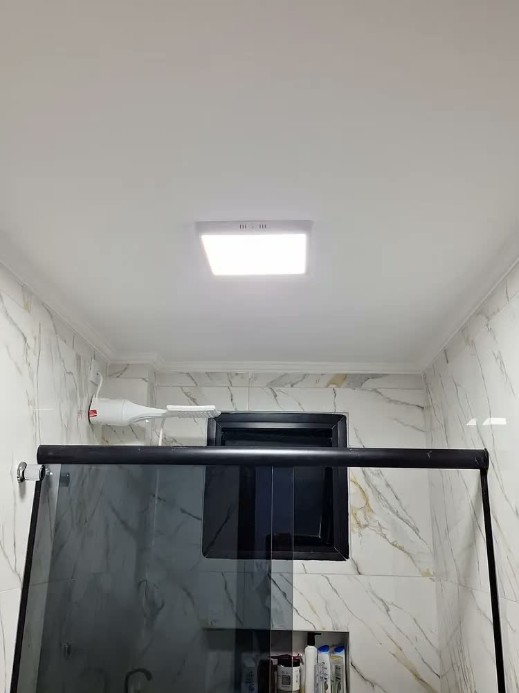 foto de Painel Plafon Sobrepor 18w Quadrado Bivolt 6500k Elgin Led