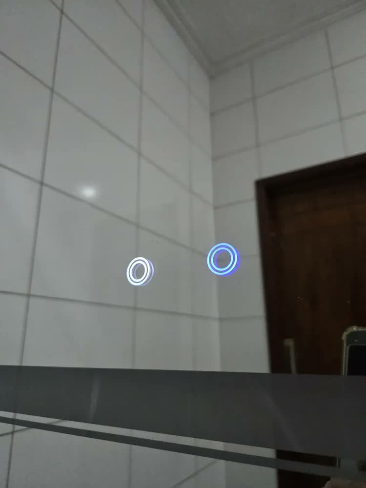 foto de Espelho Led Touch 1,40 X 1,0m Retangular Grande Luz Frente E Atrás Banheiro Maquiagem