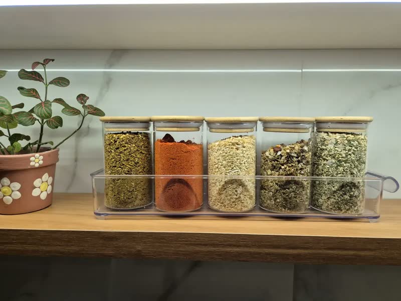 foto de Kit 06 Potes De Mantimentos Herméticos 300ml Pote Redondo De Vidro Tampa De Bambu