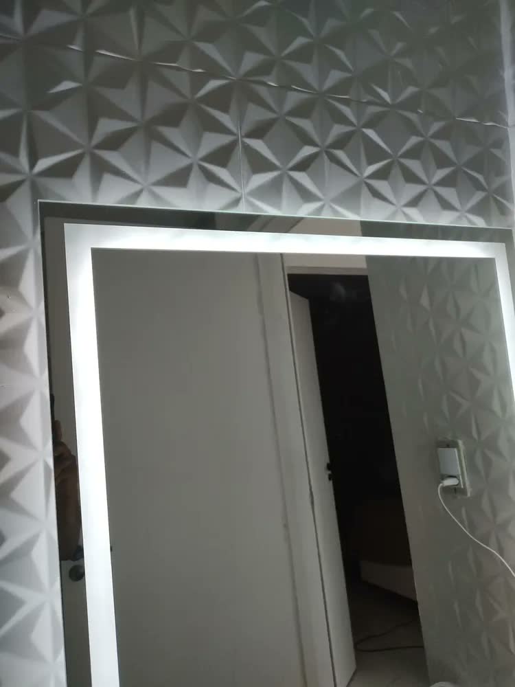 foto de Espelho Retangular 90x70 Cm Jateado Led Com Touch Premium Moldura Neutro / Horizontal