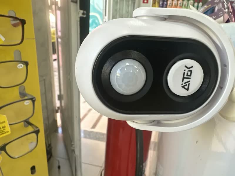 foto de Sensor de Presença Newdragon Sem Fio Com Alarme Sonoro Para Residência e Comércio
