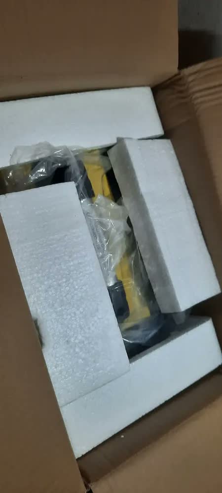 foto de Máquina De Solda 160A Multiprocesso MIG Sem Gás MMA TIG Lift Bivolt Automática IGBT