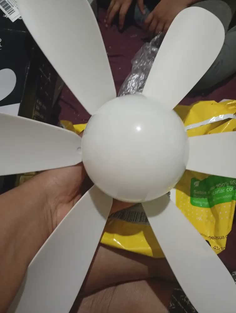 foto de Ventilador Teto Com Lâmpada 60w Silencioso Controle Remoto