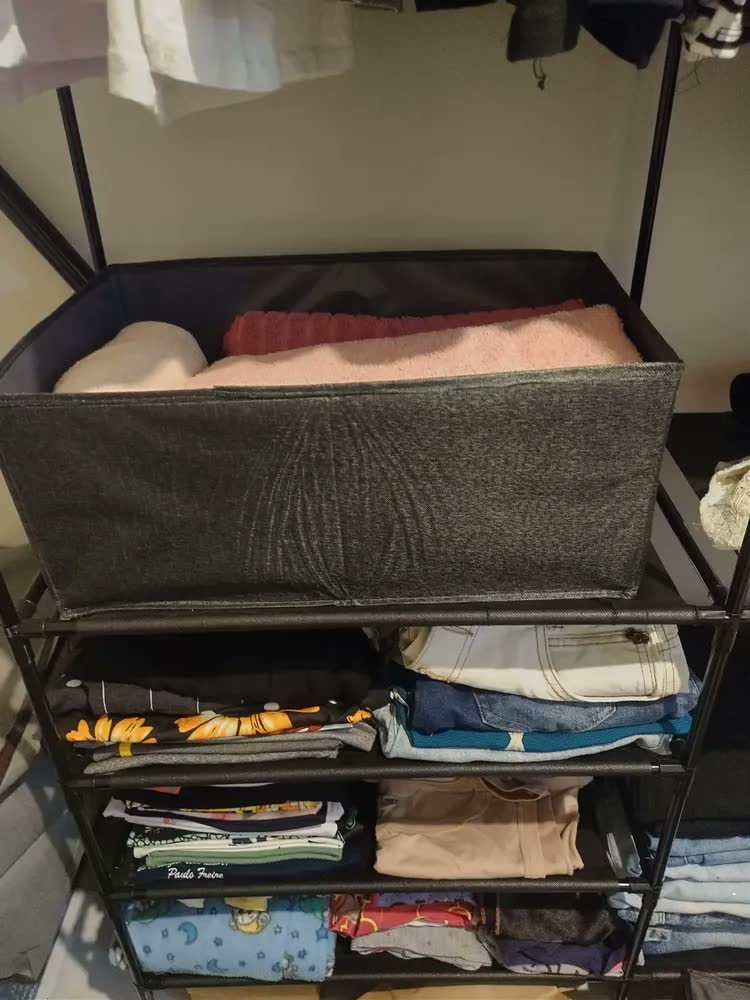 foto de Kit 4 Caixas Cesto Organizadora Grande Dobrável Guarda Roupa Gaveta Mesas Banheiro Cor Cinza