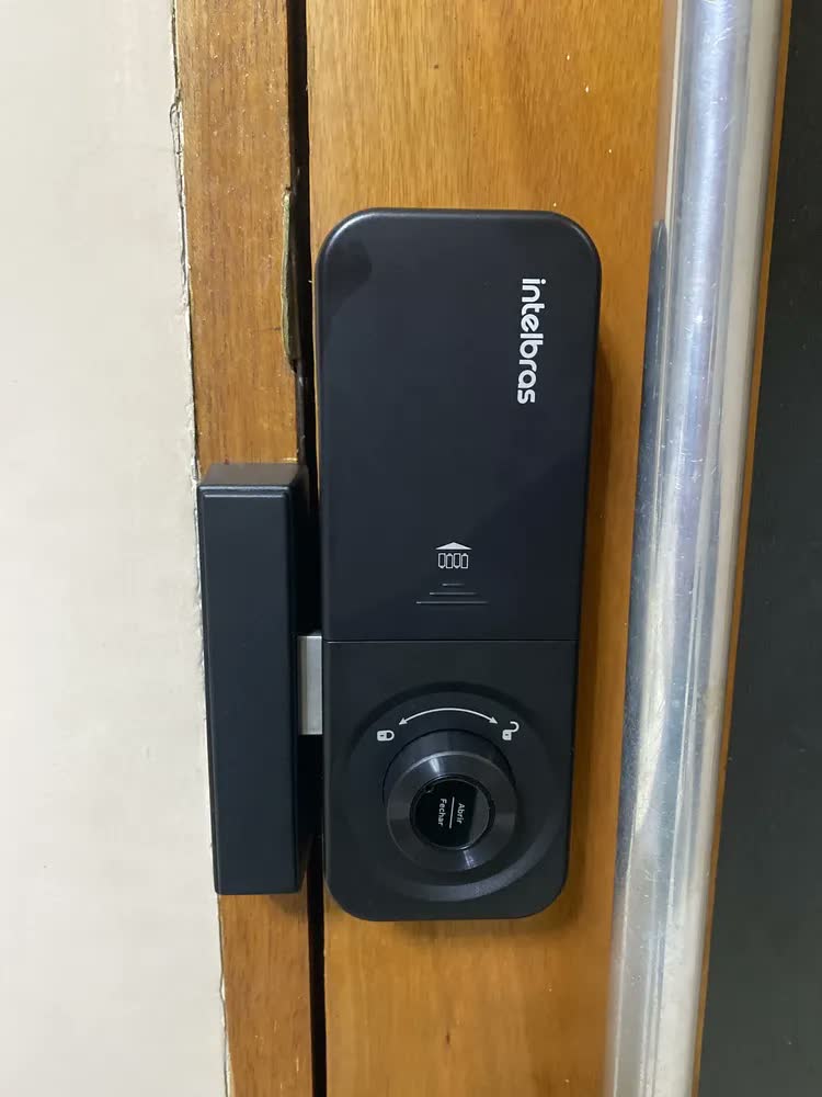 foto de Fechadura Digital De Sobrepor Fd 1000 D Preta Intelbras