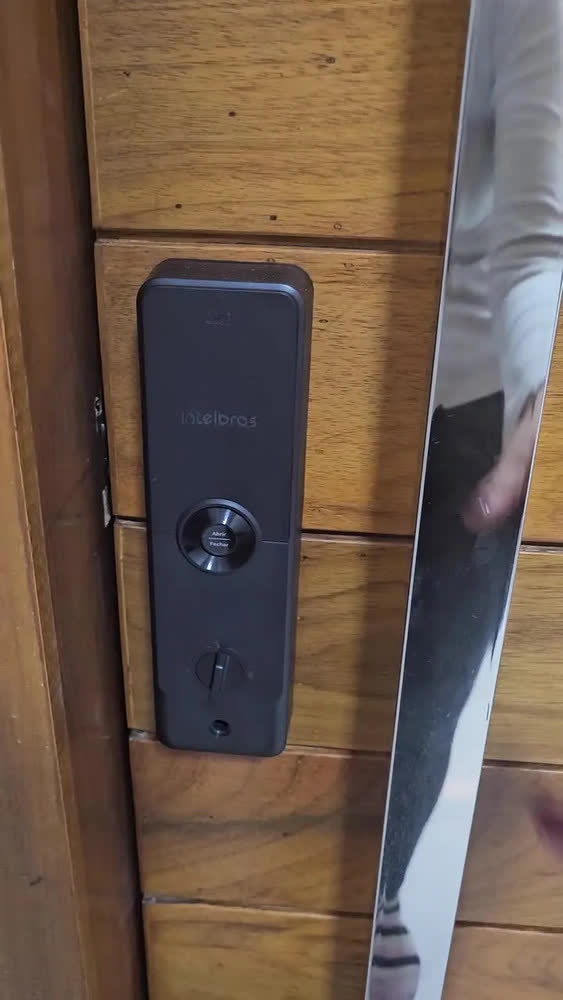 foto de Fechadura Inteligente De Embutir Sem Maçaneta Mfd 3001 D Intelbras
