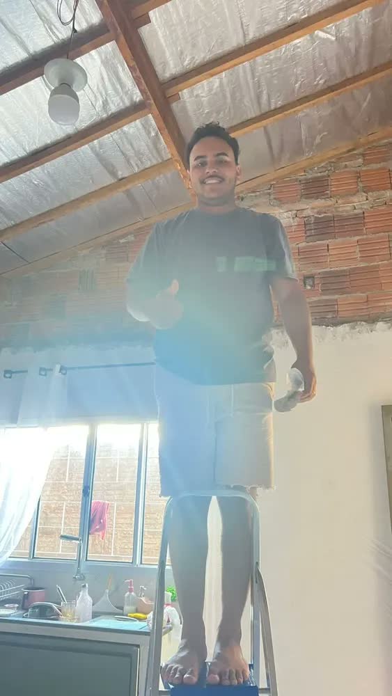 foto de Escada Alumínio 5 Degraus Mor Prateado/azul Tesoura Prateado/azul