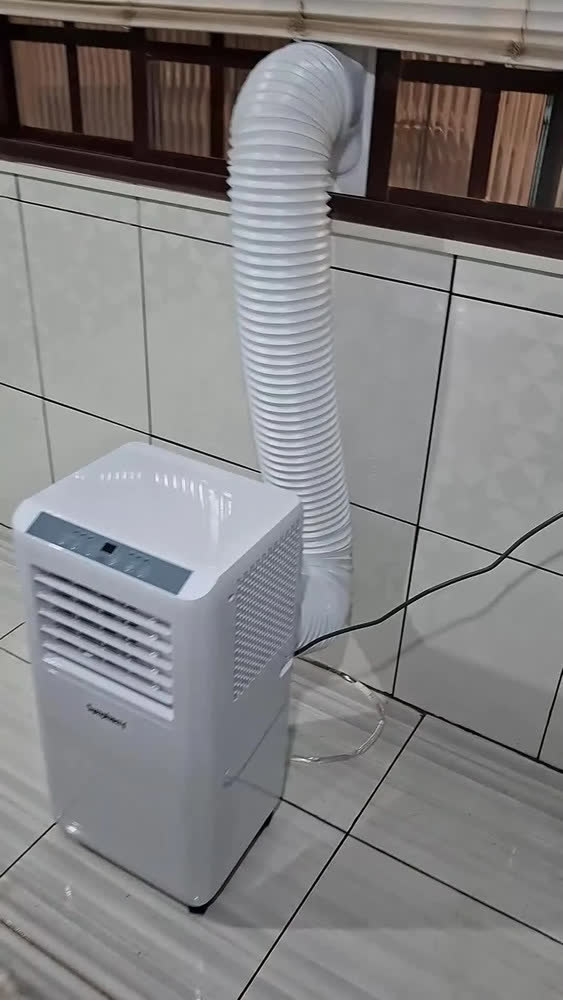 foto de Ar Condicionado Portátil Frio 9.000 Btus Symphony Optima 9 Cor Branco