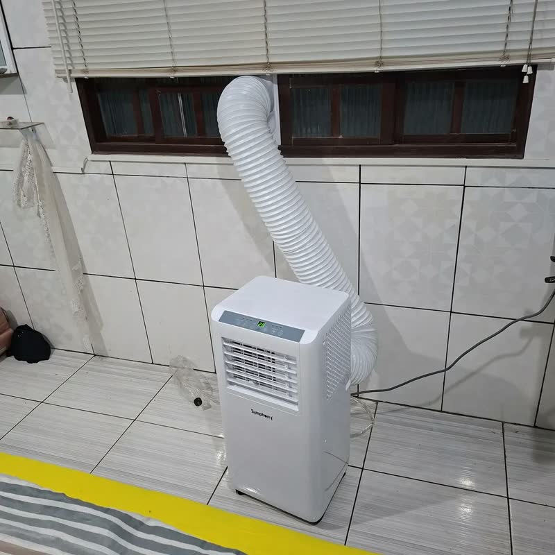 foto de Ar Condicionado Portátil Frio 9.000 Btus Symphony Optima 9 Cor Branco