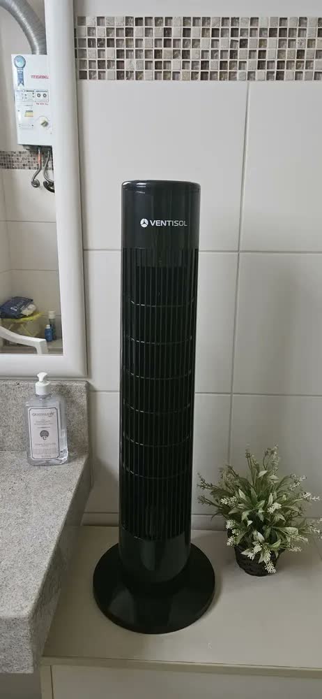 foto de Ventilador de Torre Ventisol Fênix Preto com Controle Remoto e Oscilação
