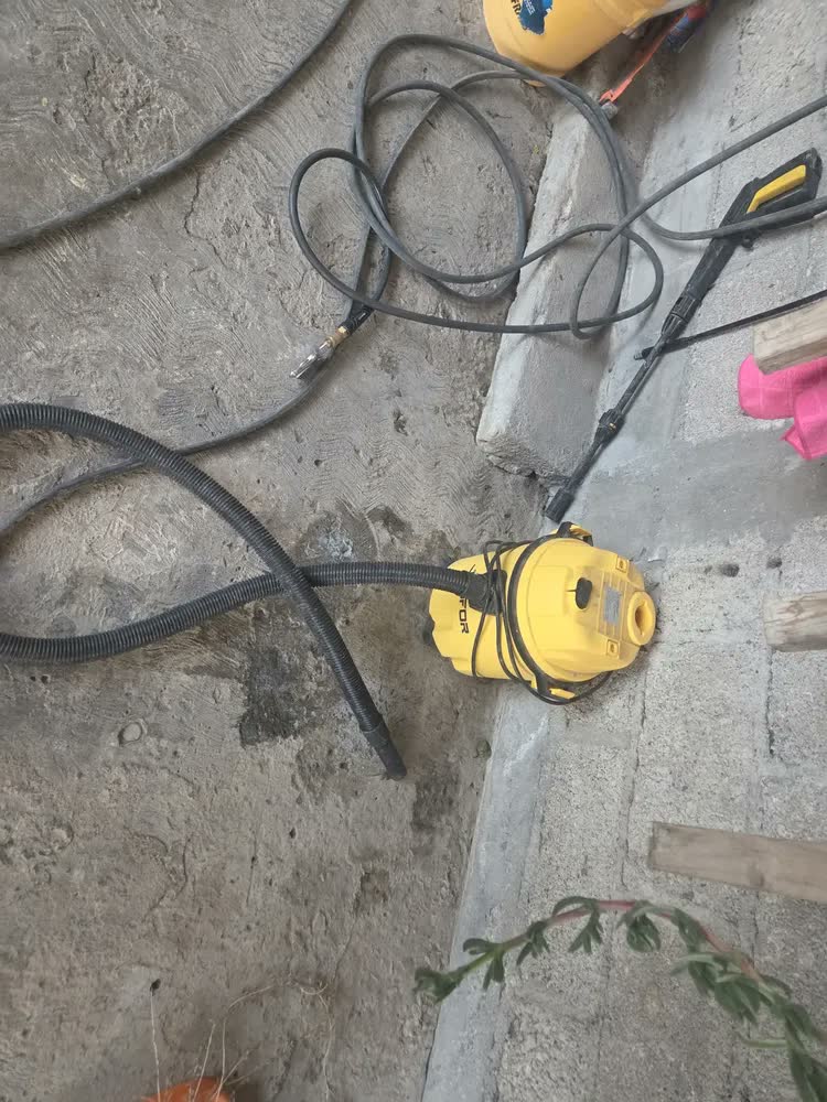 foto de Aspirador De Pó E Água, 3500w 15 Litros, Protetor Térmico, Aspirador De Pó Cilindro 24130pa Potente E Prático, Para Residências Ou Espaços Pequenos, E Também Para Limpeza Interna E Externa.