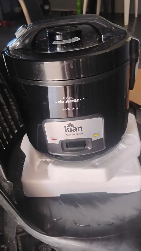 foto de Panela De Arroz Elétrica Inox 5 Xícaras 400w Kian Preto 60
